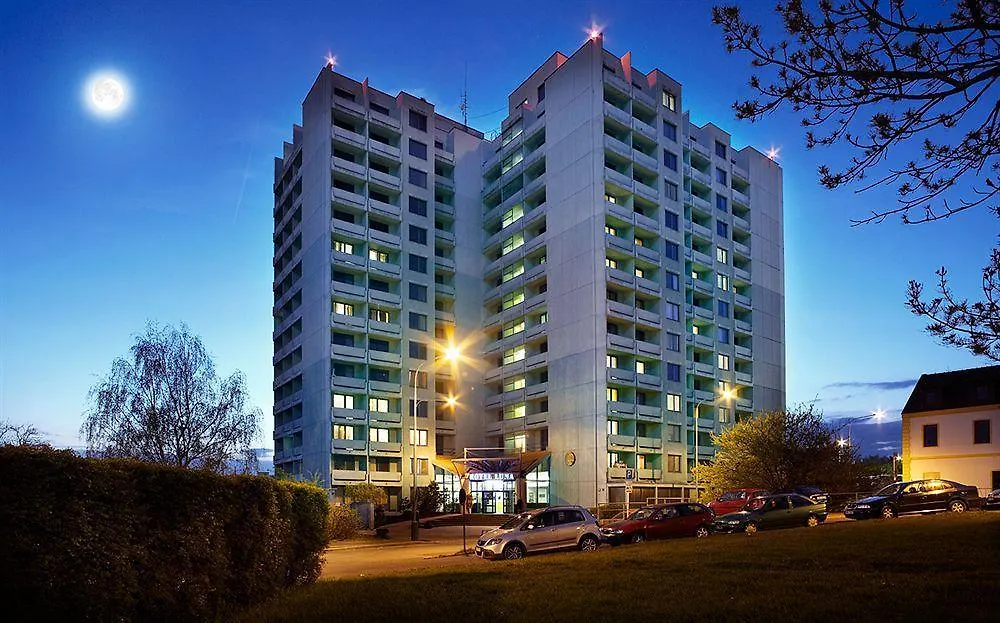 A&O Prague Metro Strizkov Pansiyon Hostel