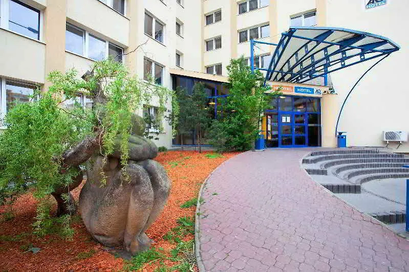 Albergue A&O Prague Metro Strizkov Hostal